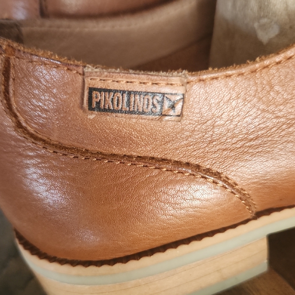 Ladies PIKOLINOS Tan Leather Perforated Loafers Size 37 - Picture 3 of 6